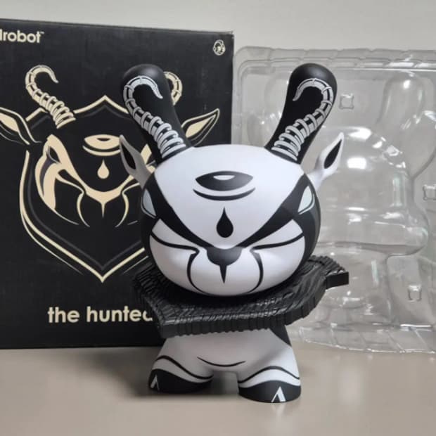 헌티드 더니 아트토이 (Dunny the Hunted)