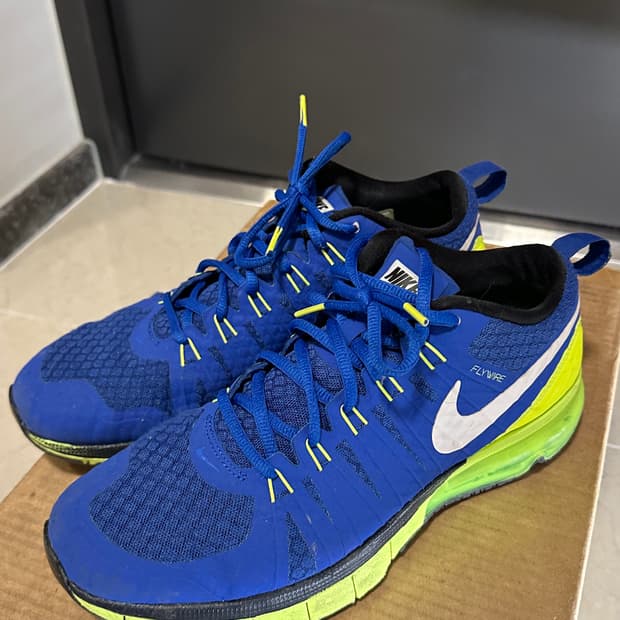 나이키 런닝화 265