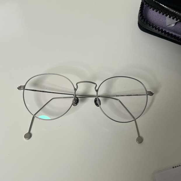 커틀러앤그로스 빈티지 안경