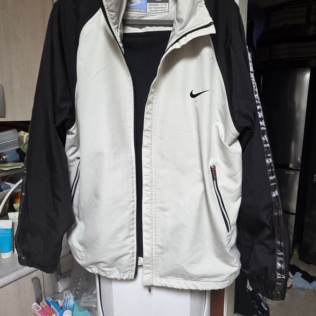 나이키 올드스쿨 바람막이점퍼