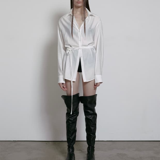 보헤미안서울 웨이스트 스트랩 루즈핏 셔츠 (화이트)