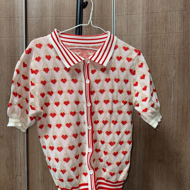 하트무늬 반팔 