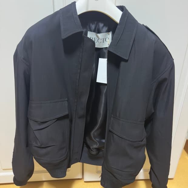 (새상품)빈티지 프레스드 점퍼 블랙 1