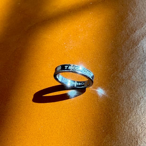 티파니앤코 티타늄 1837 네로우 링