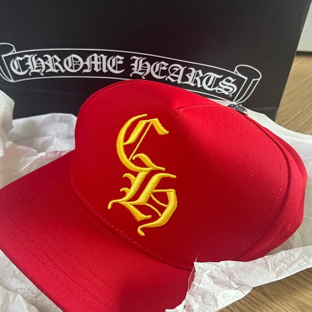 크롬하츠 C트러커 모자