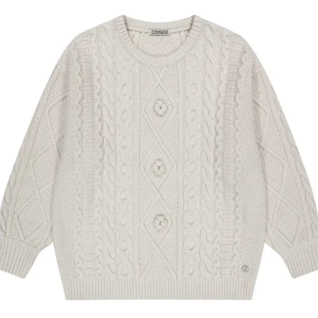 코이세이오 폼폼니트