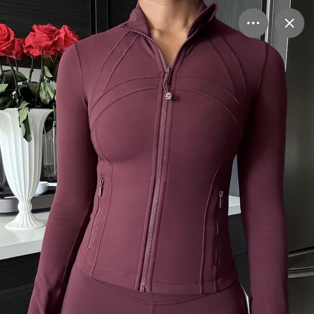 룰루레몬 디파인자켓 버건디 8사이즈