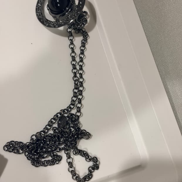 비비안웨스트우드 빅orb 블랙 목걸이