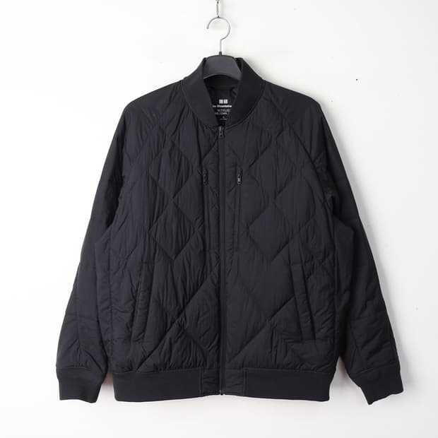 105/유니클로 화이트마운티니어링 다운 자켓