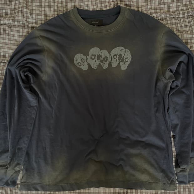 999HUMANITY HC SKULL LONGSLEEVE DRAKNAVY