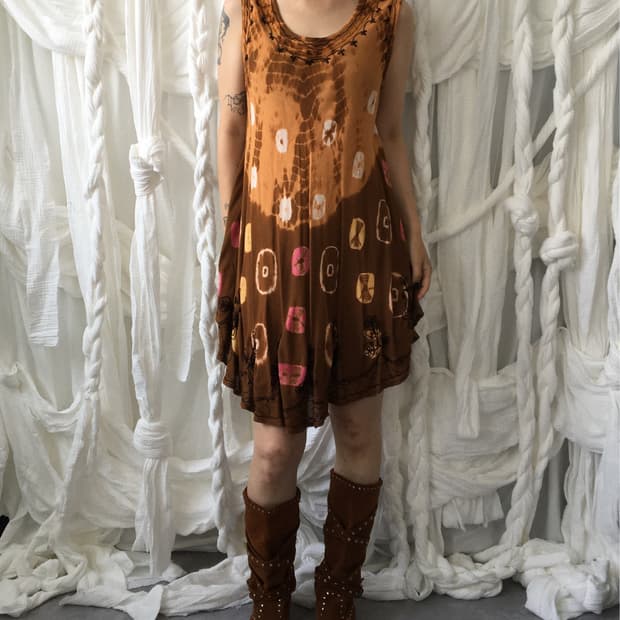 Dyed unbalanced sleeveless onepiece