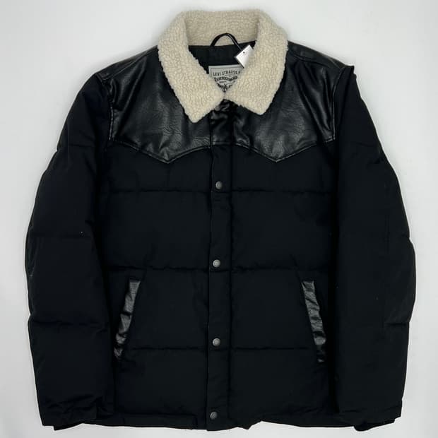 리바이스 웨스턴 무드 패딩