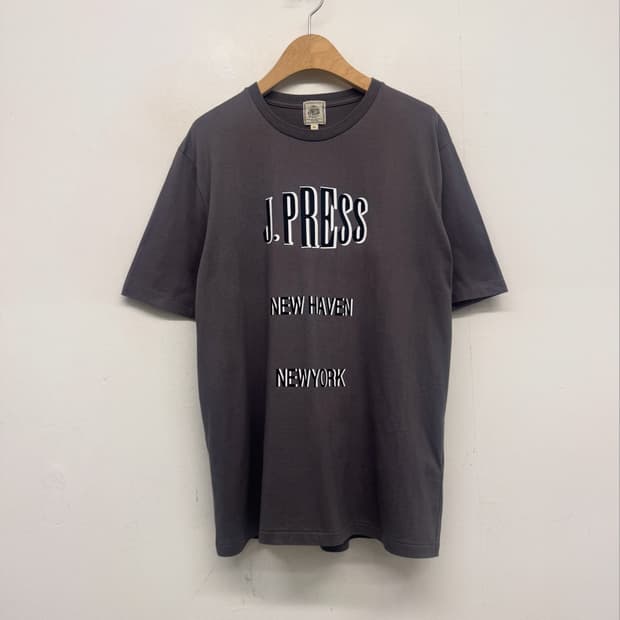 제이프레스 로고 티셔츠