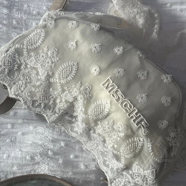 미스치프 레이스 스카프