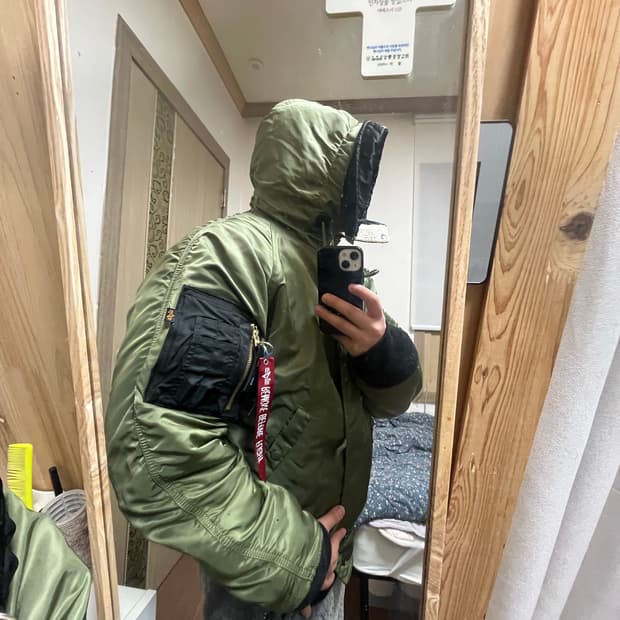 알파인더스트리 X 헨리녹스 