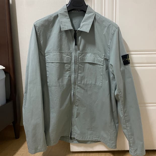 Stone island  23S/S 오버셔츠 L사이즈