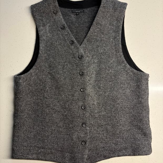 엔지니어드가먼츠 그레이 버튼 베스트