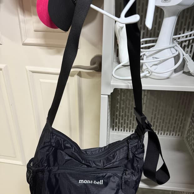 몽벨 포케터블 라이트 숄더백