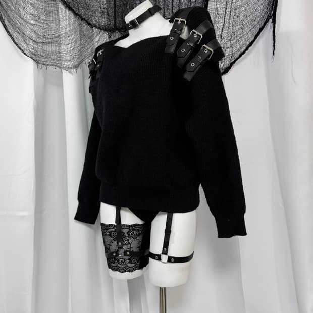 buckle knit