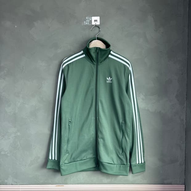 아디다스 신형 베켄바우어 져지 트랙탑 올리브 카키