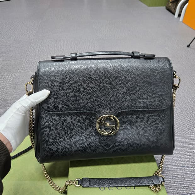 [특가][정품] 구찌 인터로킹 탑핸들백 라지