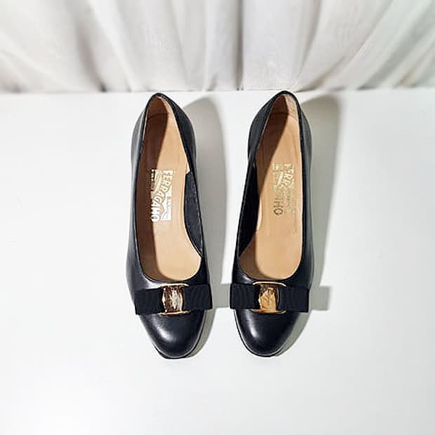 페라가모 바라 구두 235