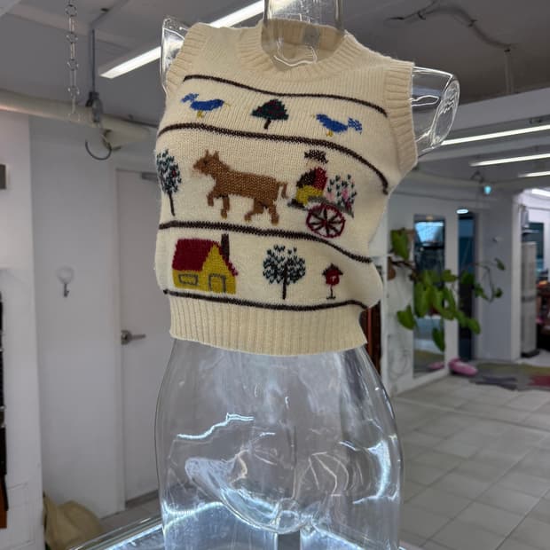 countryside knit vest