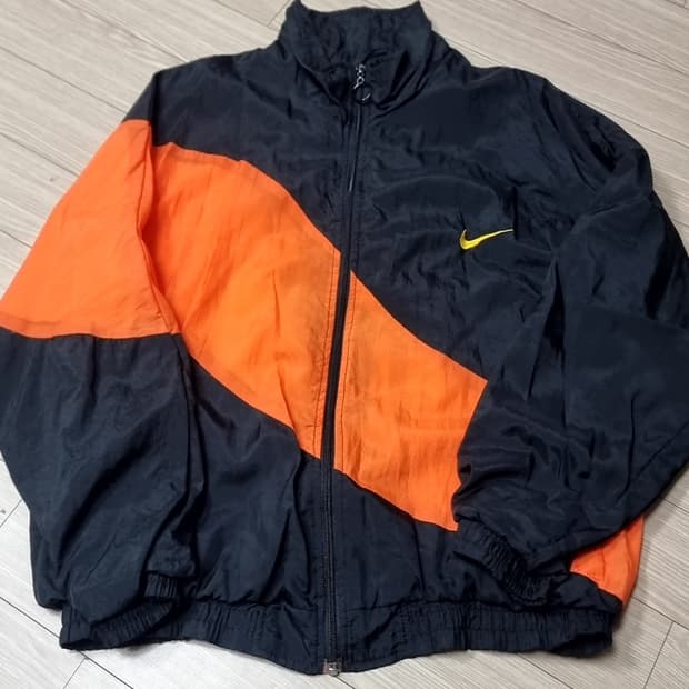 USA 메이드 80s 나이키 블랙 오렌지 웜업(100)