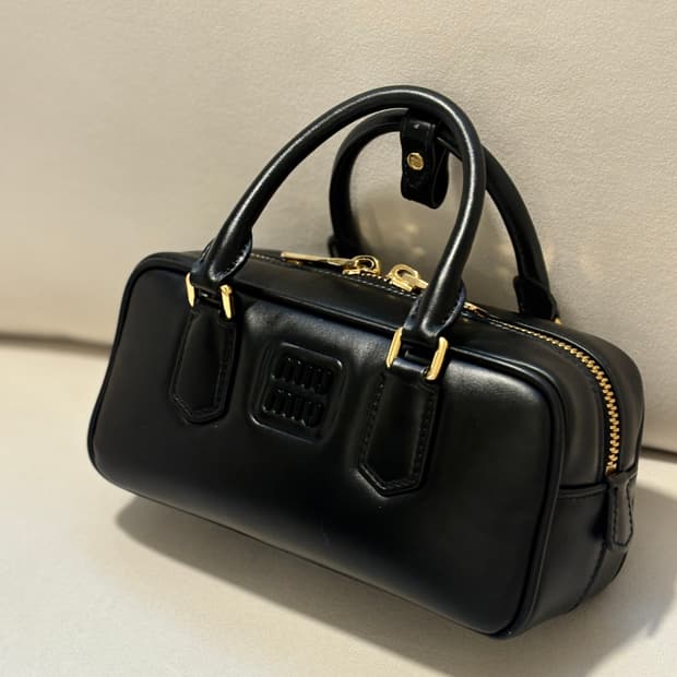 미우미우 아르카디 스몰 도트백 볼링백