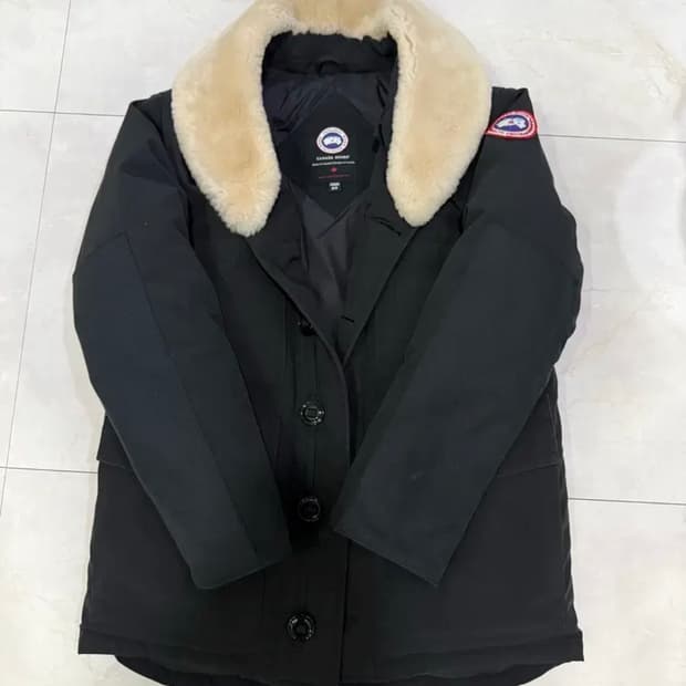 캐나다구스 매키너 블랙