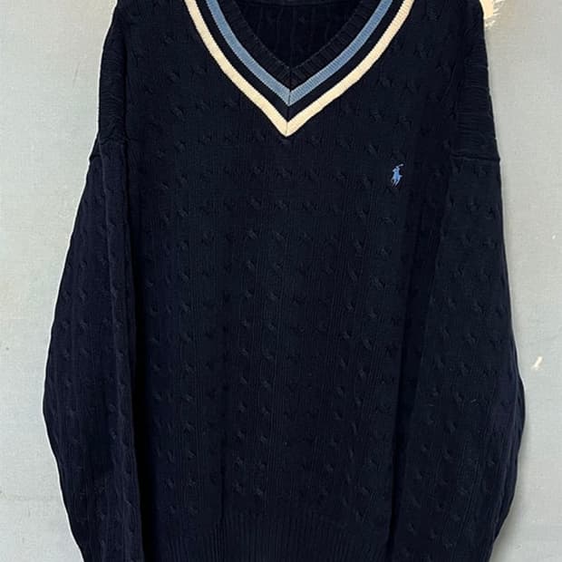 폴로 라운드 니트