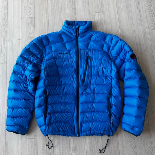 마무트 경량 패딩 XL