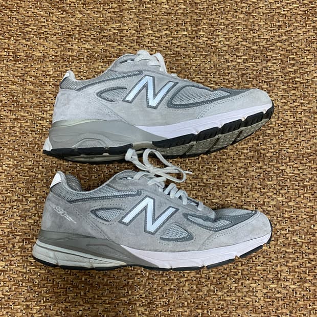 뉴발란스 990v4 그레이 