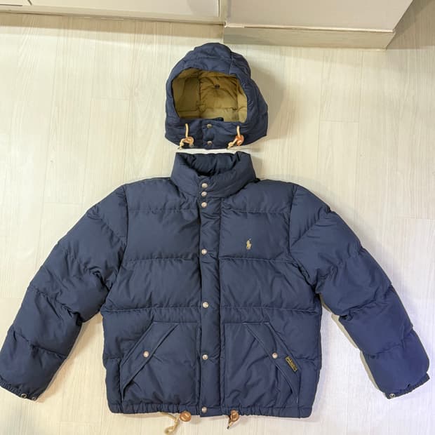 폴로 랄프로렌 네이비 색상 다운 자켓 L 사이즈