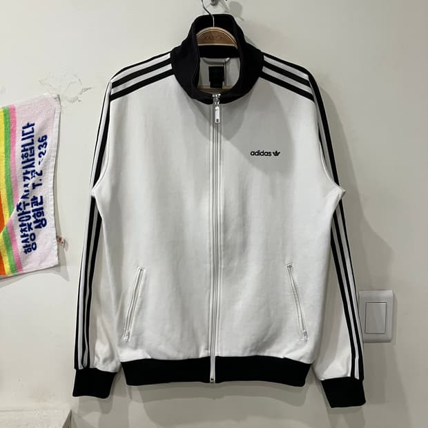 320 아디다스 베켄바우어 져지 흰검 화이트