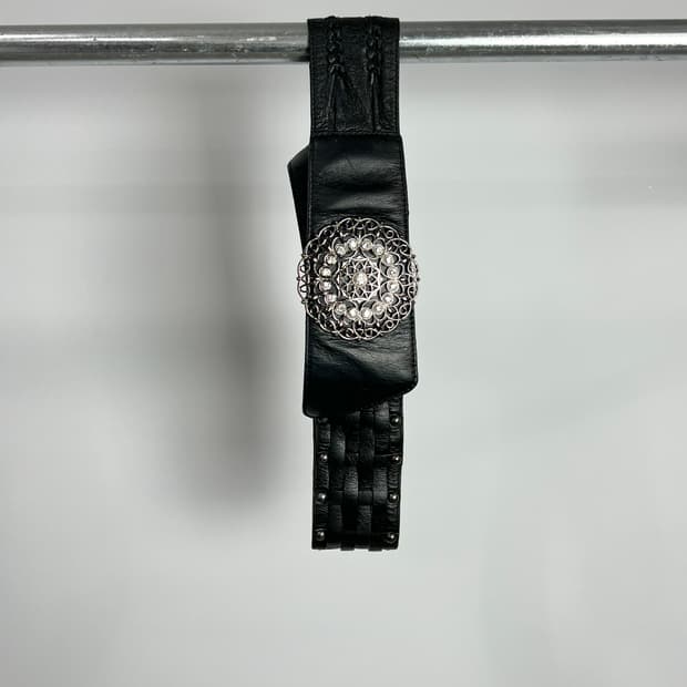 빈티지 디테일 레더 벨트