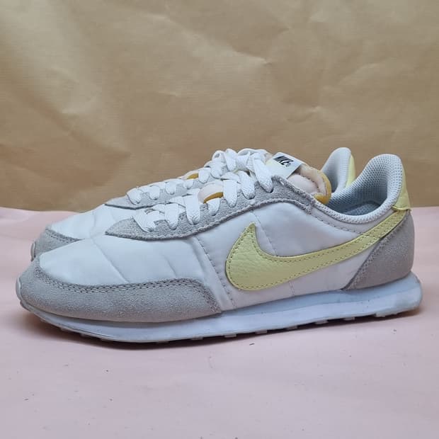 나이키 데이 브레이크 여성운동화235 