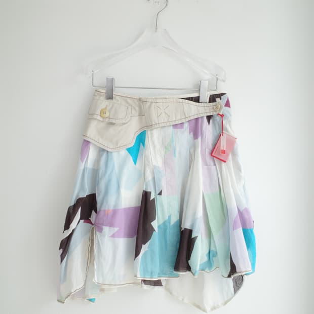 Belt attached skirt