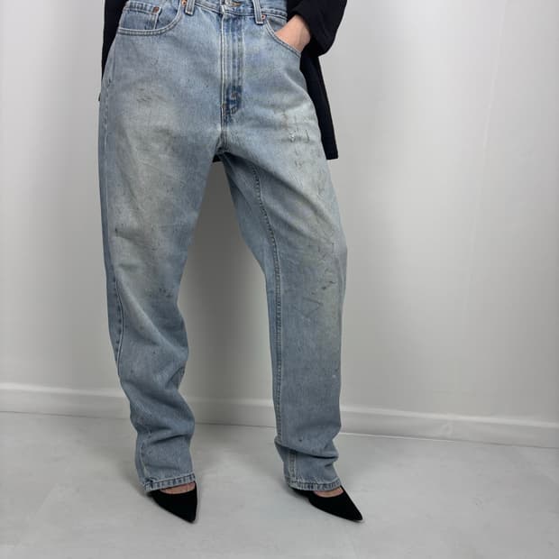 LEVIS 550 DIRTY PAINTING