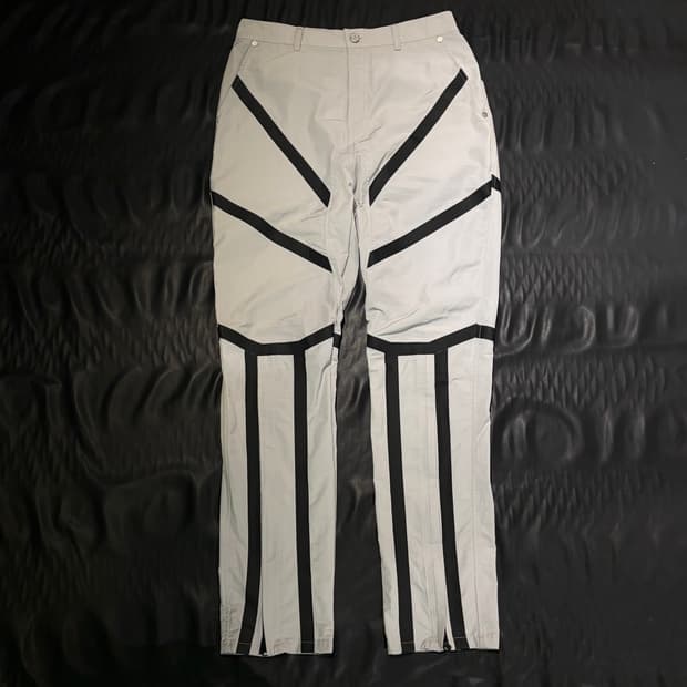 써저리 테이프 라인 트랙 팬츠