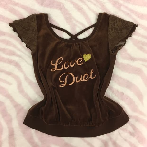 라떼갸루 초코 벨벳 레터링 로맨틱 탑 로걀탑 리즈리사st