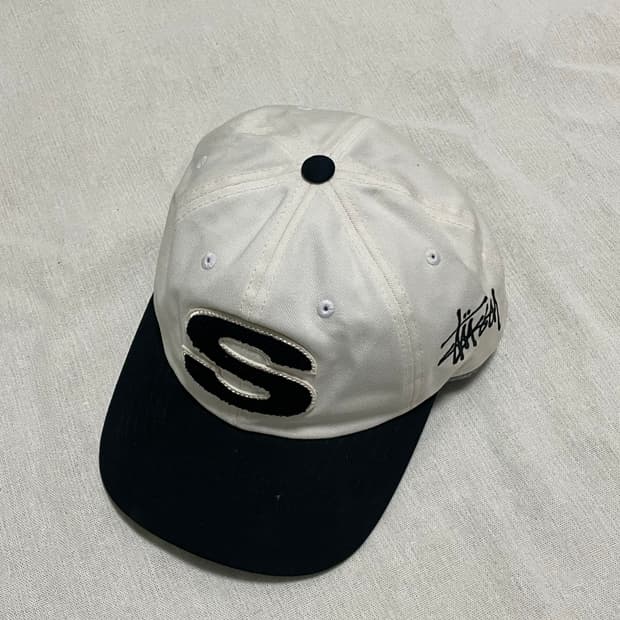 스투시 셔닐 S 로우 프로 캡 내추럴 색상 볼캡