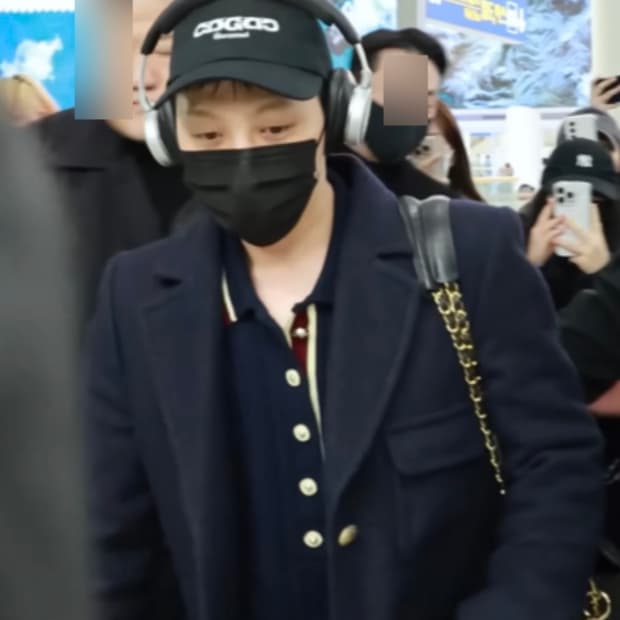 [CDGDC] 꼼데가르송 지디 위버멘쉬 콜라보 블랙 캡 새상품