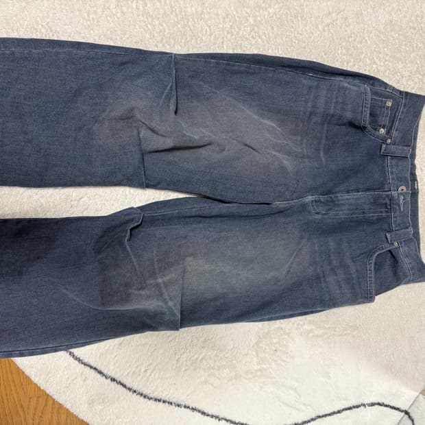 마뗑 킴 턱 데님