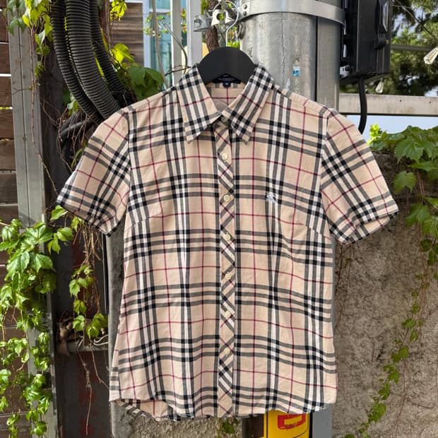 버버리 노바체크 반팔셔츠 