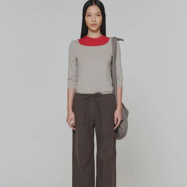 아모멘토 Scoop Neck Short Sleeve 티셔츠