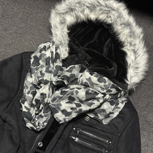 Vintage punk Camo wool muffler