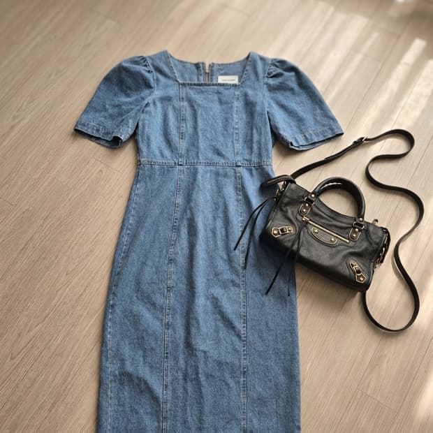 [미니멀/페미닌] 스퀘어넥 퍼프소매 데님 롱 원피스