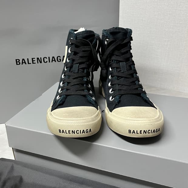 발렌시아가 컨버스 하이탑 스니커즈 39(260)새상품