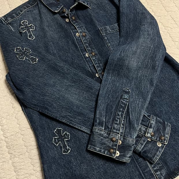 크롬하츠 크로스패치 데님 셔츠